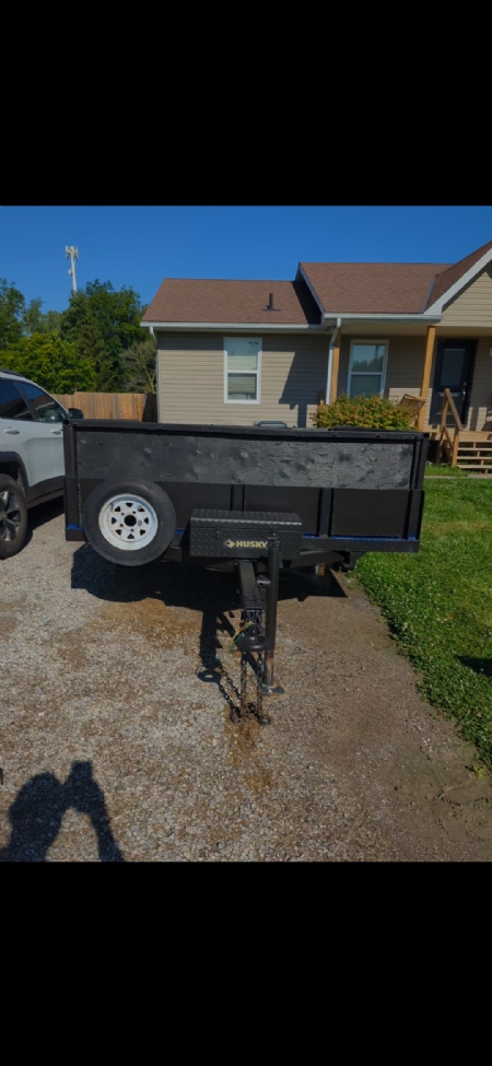 Utility trailer W8ftxL9ft 700