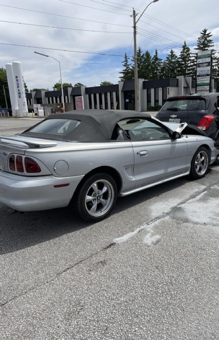 Untitled 1996 Ford Mustang