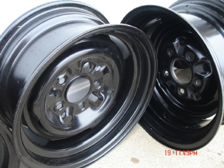 vintage 14x6 Chevy car wheels