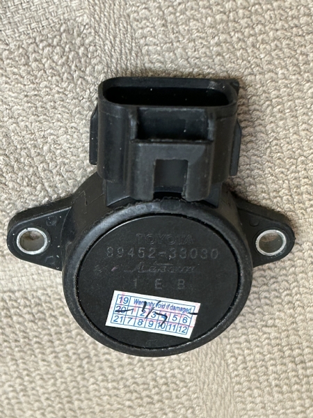 Toyota or Lexus TPS sensor