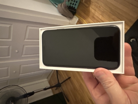 iPhone 11 64gig Mint