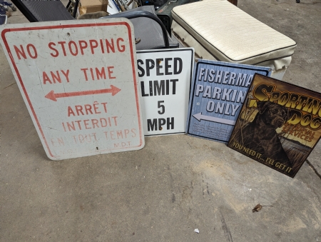 4 Signs 15 dollars