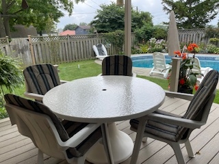 white patio set