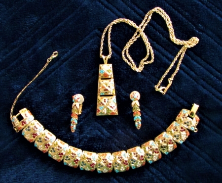 BIJOUX DORLAN JEWELRY SET