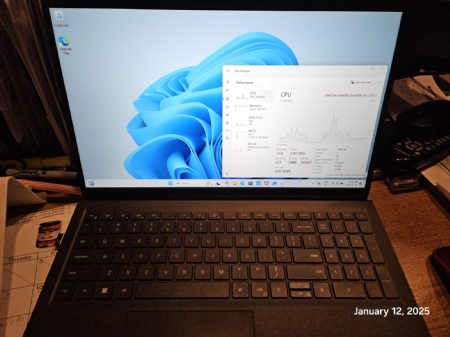 DELL Inspiron 15 laptop