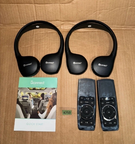 Uconnect Theater - RemotesHeadsets