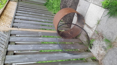 BACKYARD FIRE PIT RING AND GRILL