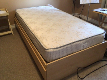 twin bed