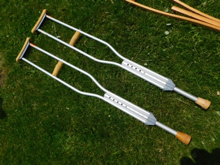 Crutches Adjustable Aluminum