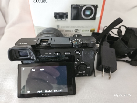 SONY A6000 camera