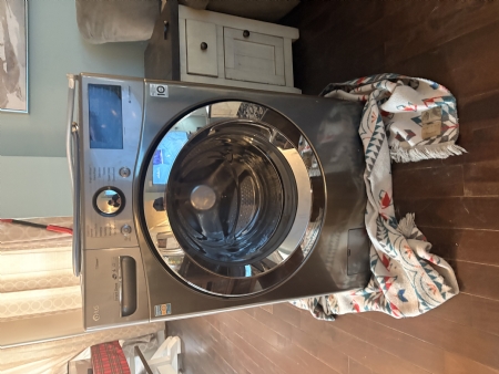 LG washing machineGreat deal300