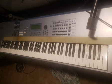 yamaha Motif 8 sequncer